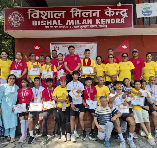 कामपा ४ दौडमा कृष्ण र अन्जुलाई उपाधि